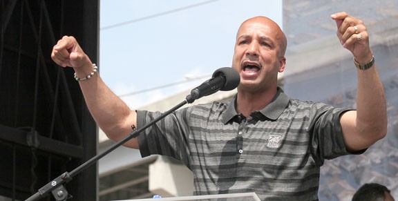 Current New Orleans Mayor Ray Nagin delivers a powerful speech prior to the march across the Crescent City Connection Bridge on April 1. PHOTO BY JOSHUA L. HALLEY