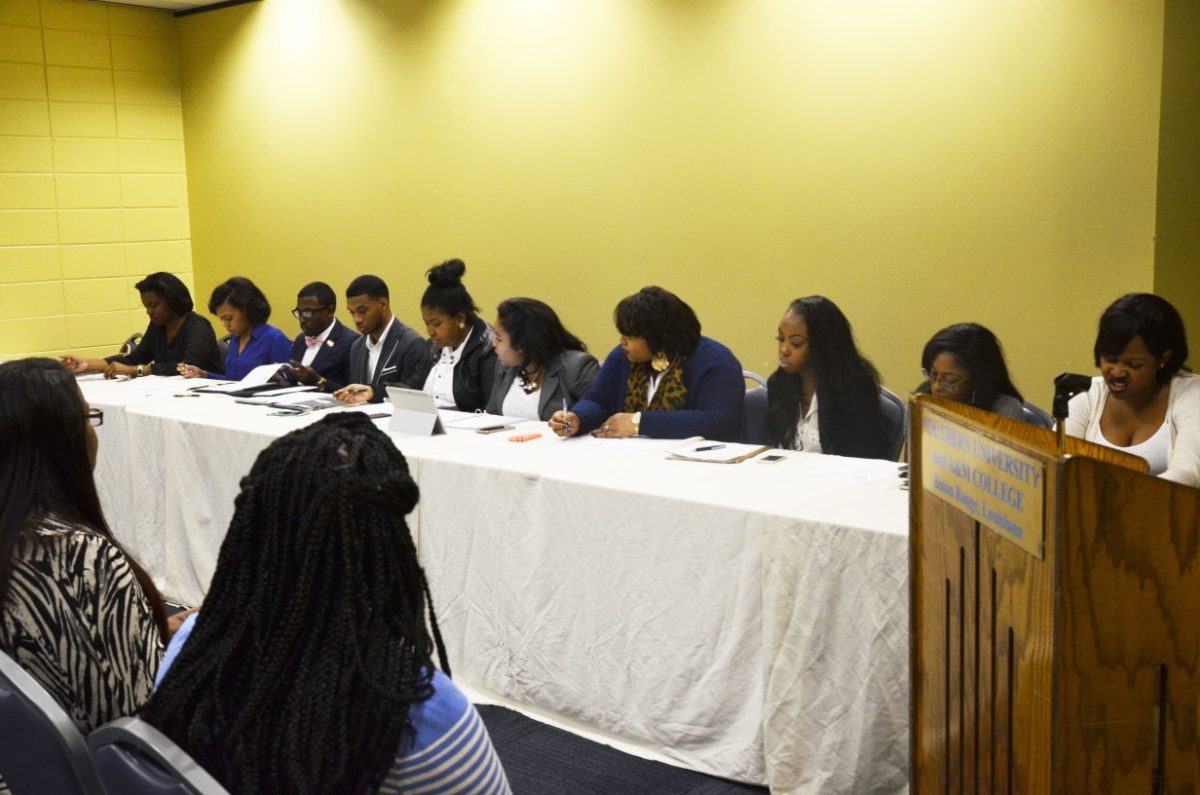 SU Student Senate conducts their first meeting of Spring 2015 semester, Thursday.