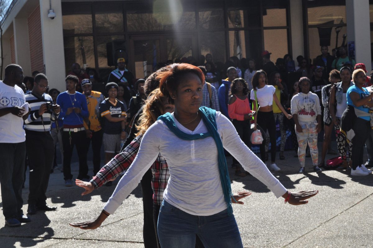 Sisters of the Alpha Tau Chapter of Delta Sigma Theta Sorority participate in the Pretty Wednesday yardshow.