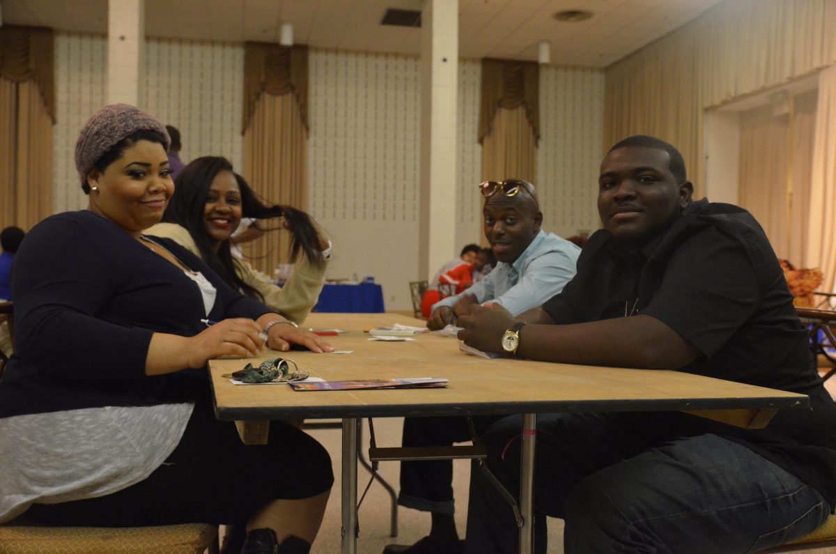 <p>SU students participate in Speed Dating in the Royal Cotillion Ballroom.</p>