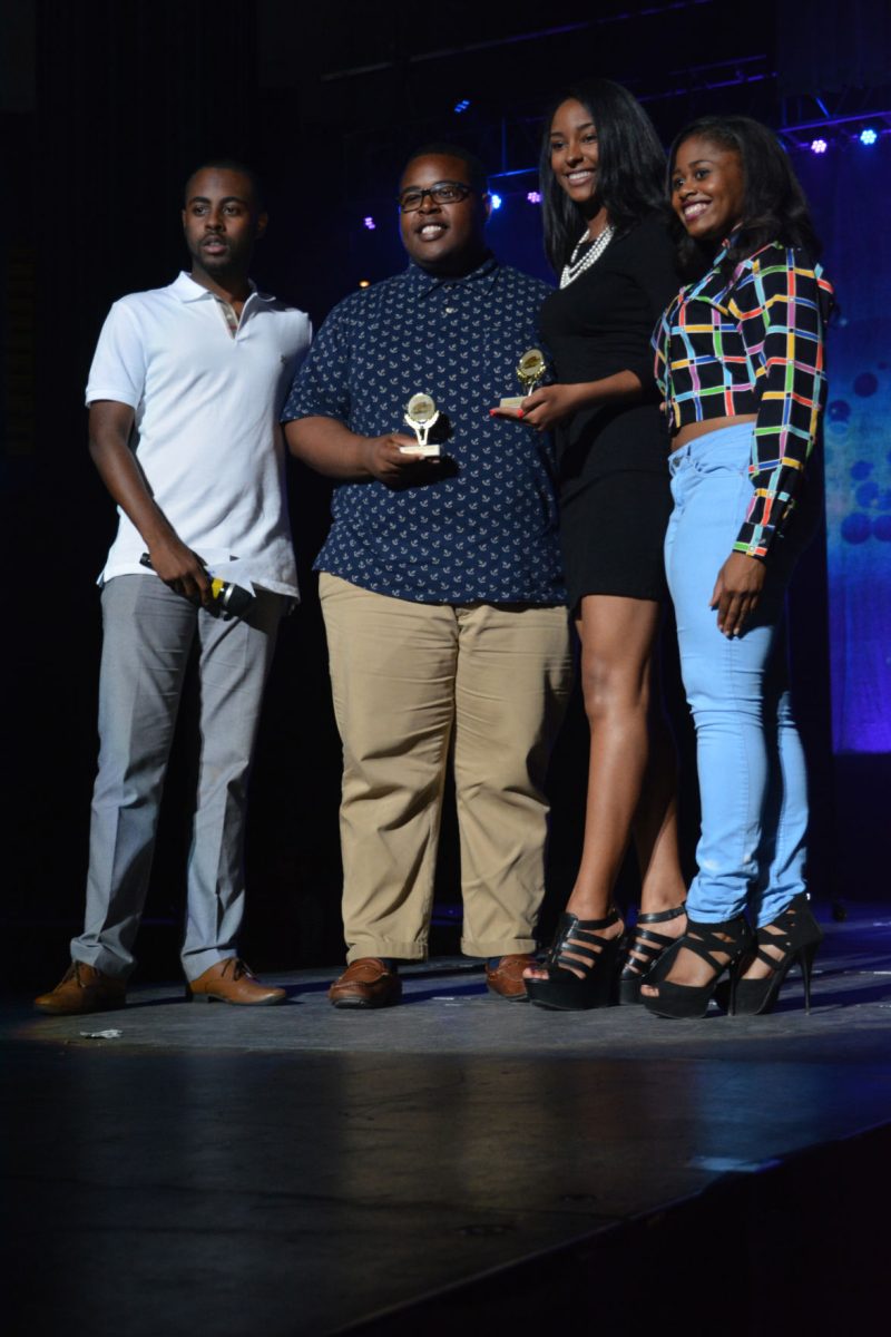 Dominque Diamond and Shanice Sam accept their awards for who's who SU15 and Best Student Leaders.