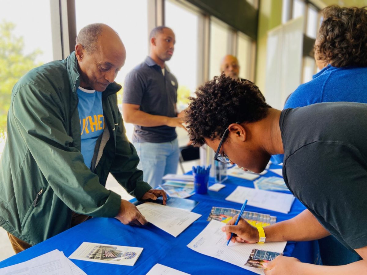 &#160;High--School Seniors sign up to receive information on the College of Business during Jaguar Preview Day on March 7 in F.G.Clark Activity center.&#160;
&#160;