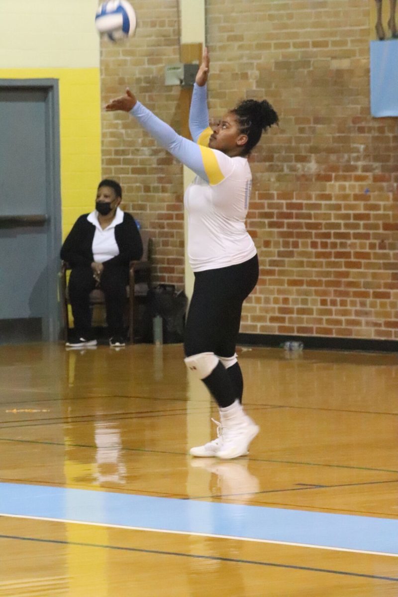 Senior, Ryleigh Taylor starts the second set by sending the ball to the Braves in their match against Alcorn inside Semoyour Gym on November 11 ( Jamie Calhoun/DIGEST )