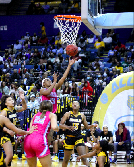 Junior, Guard, Genovea Johnson goes up for a layup in the Women&#8217;s Basketball game against Grambling State in the F.G. Clark Activity Center on Saturday, February 19. (Southern DIGEST)
&#160;