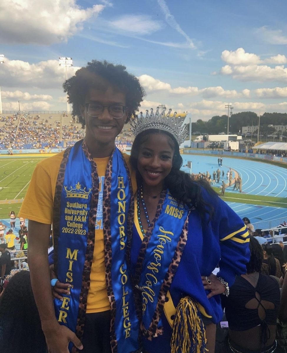 <p>Mr. Honors College, Shaure Brewer and Miss Honor’s College, Gabrielle LeNoir both shed smiles while attending a home football game in A.W. Mumford Stadium. (Courtesy: Instagram)</p>