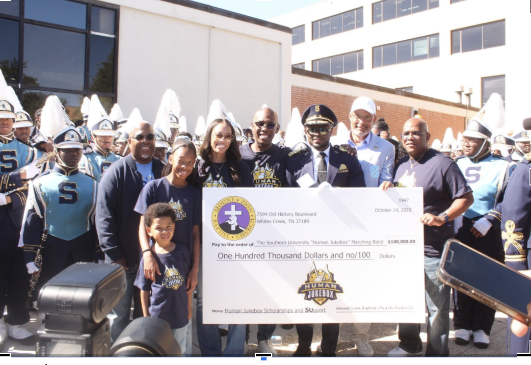 Southern University's Human Jukebox receives a donation of $100,000 from the Senior Pastor Bishop Joseph Walker of Mount Zion Baptist Church during Southern University's homecoming week.&#160;