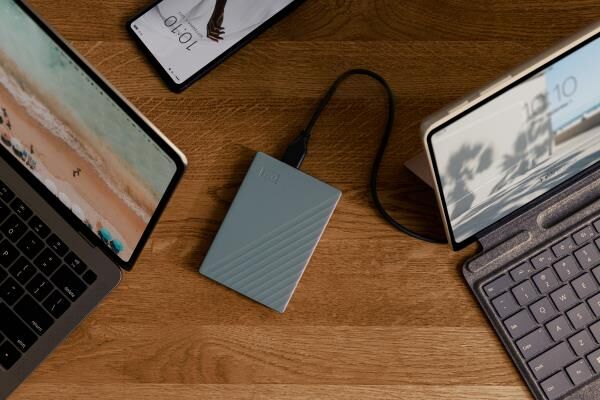 Digital Decluttering Tips for Your Connected Life
