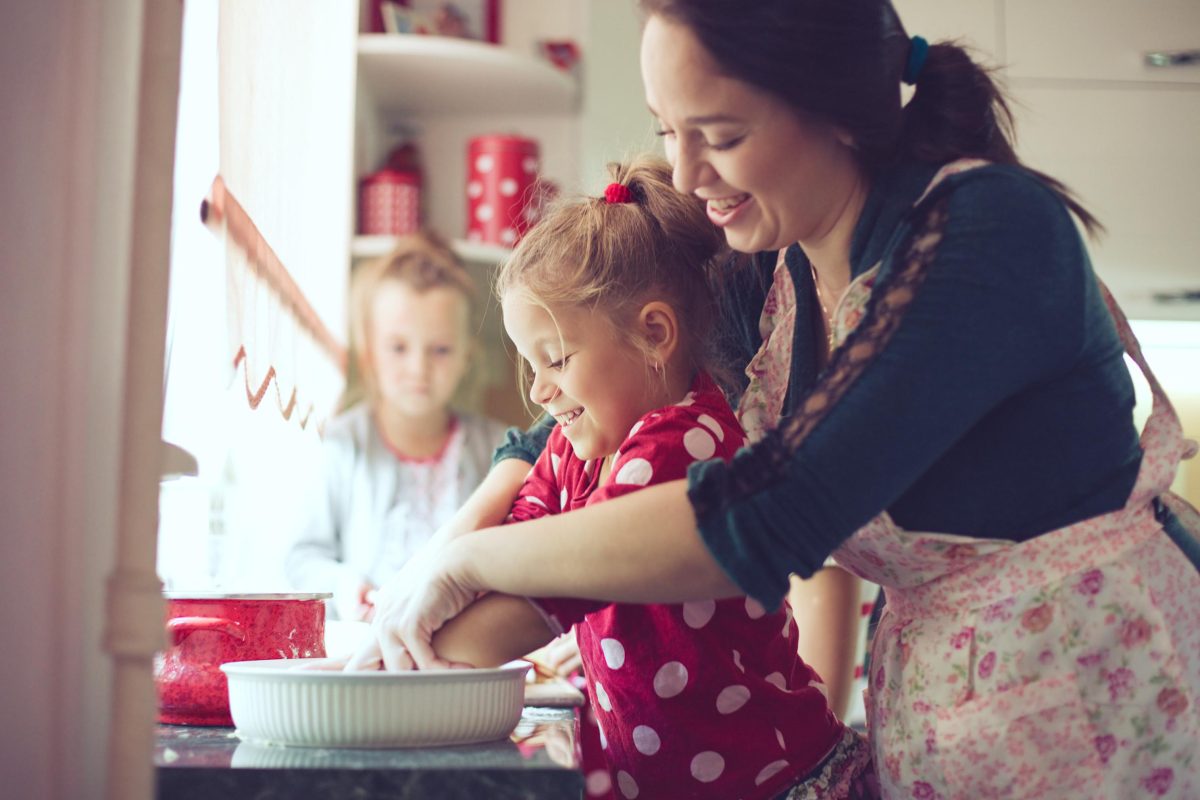 How To Teach Your Children To Be Household Helpers