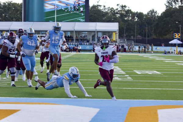 Navigation to Story: Southern Drops Home Finale